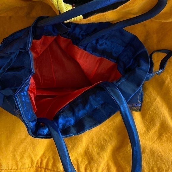 Darling Little Silky Evening Purse w Drawstring - Picture 2 of 9